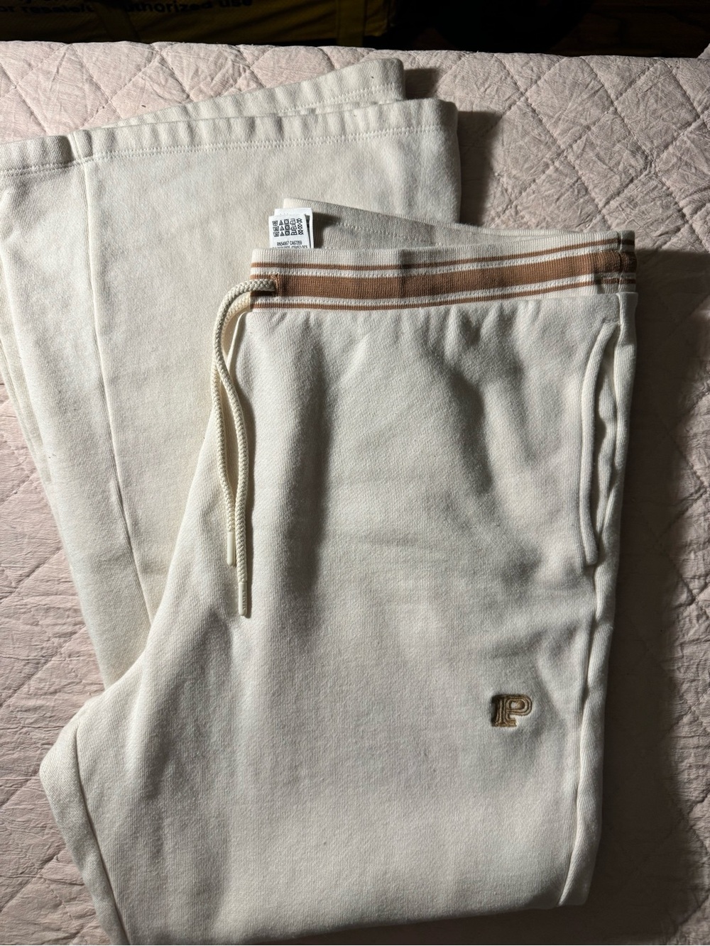 VS PINK Cream Wide-Leg Sweatpants for women - Picture 5 of 7